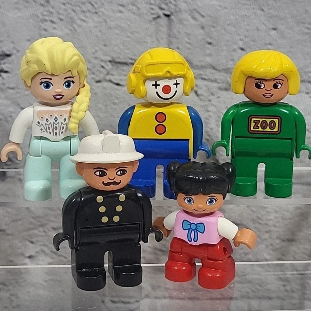 Lego Duplo Figures Lot Of 5 Elsa Fireman Clown Girl Modern VTG Mixed